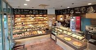 M & A Pékség és Pizzázó Angyalföld